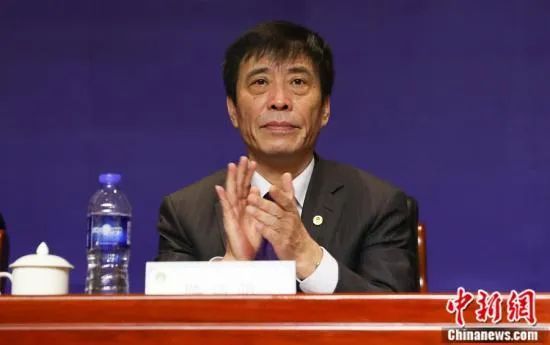 ”对于维尔茨伤势，阿隆索表示：“他的感觉一天天变好，但我们还需要继续观察。